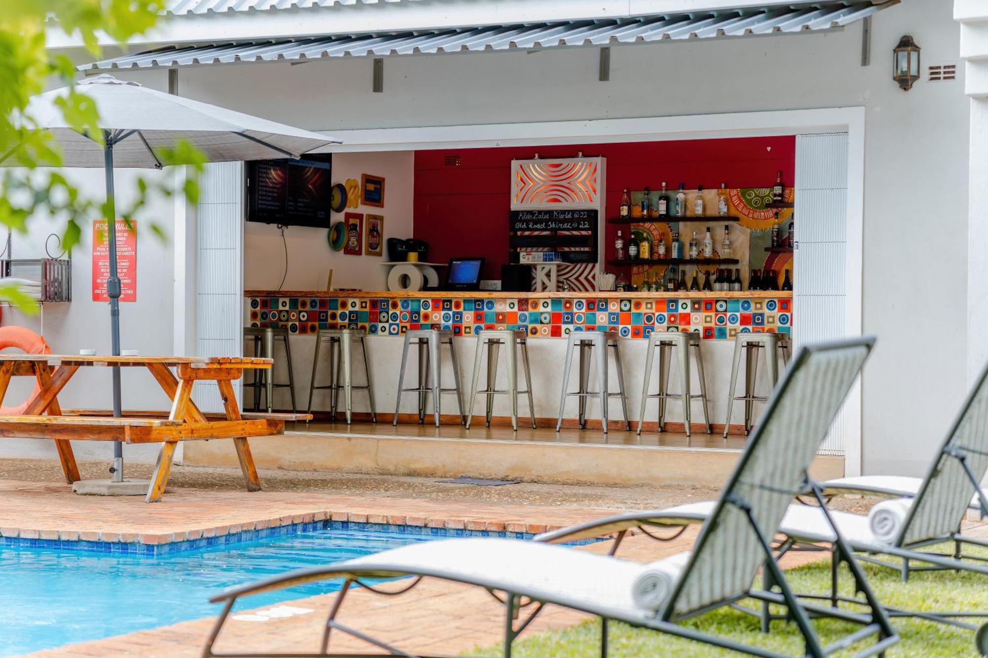 מפלי ויקטוריה Phezulu Guest Lodge מראה חיצוני תמונה